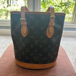 Louis Vuitton Monogram Bucket Bag - Black and Tan